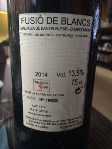 Son Vives Fusio de Blancs back